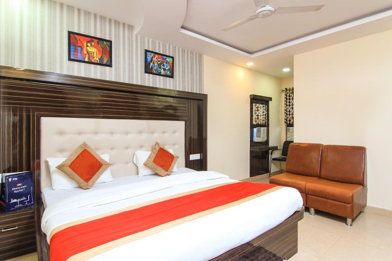 לקנאו Oyo 8883 Hotel Comfort Zone מראה חיצוני תמונה