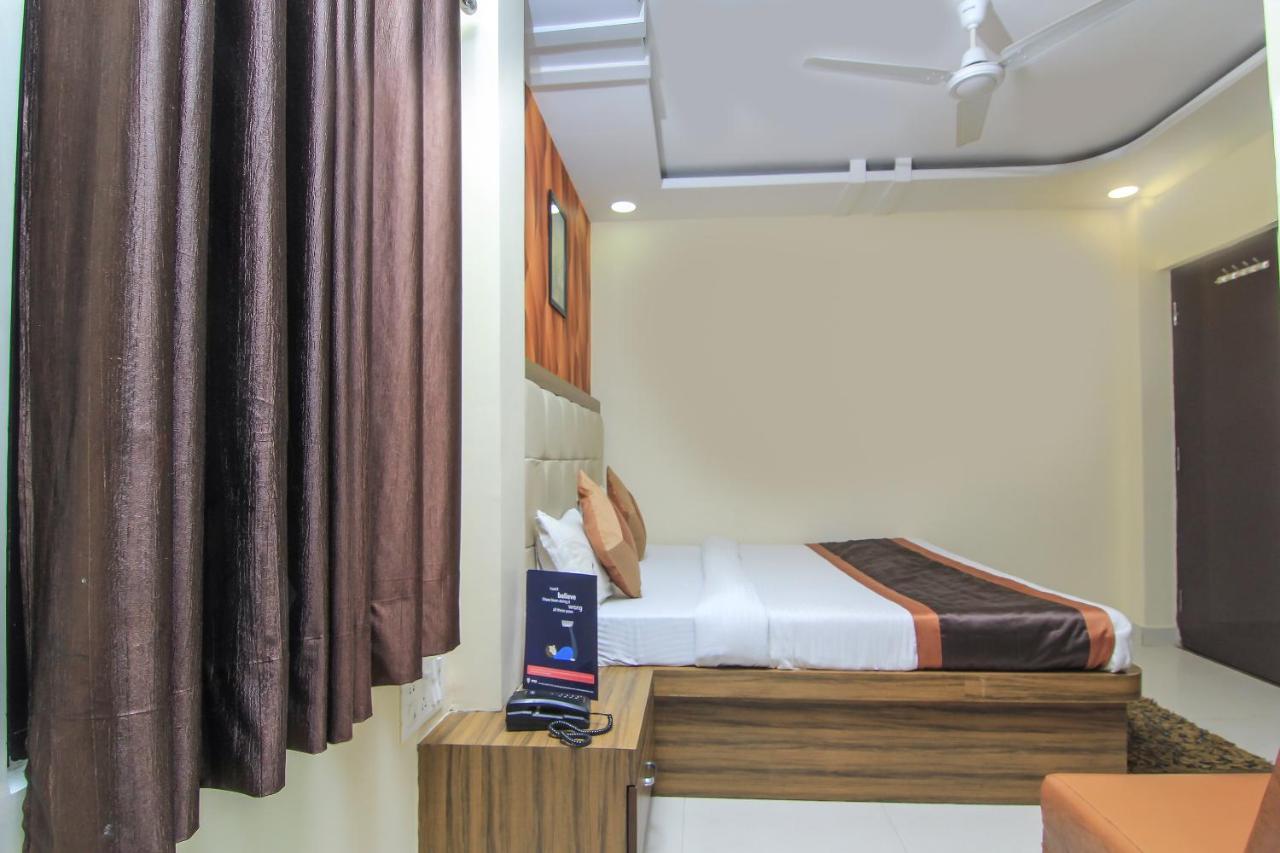 לקנאו Oyo 8883 Hotel Comfort Zone מראה חיצוני תמונה